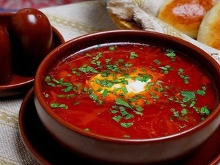 Актер Бочаров: борщ помирит русских с украинцами