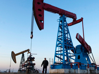 WSJ: перепродажа российской нефти не попадает под потолок цен