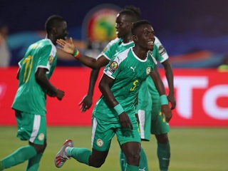 Футболисты Сенегала выиграли групповой турнир на Кубке Африканских наций