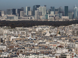 Париж притормозил: столица Франции снизила скорость автомобилям