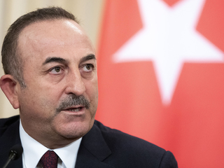 Глава МИД Турции оценил возможность вывода войск из Сирии