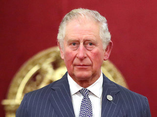 Принц Чарльз принял от экс-премьера Катара 3 миллиона евро наличными