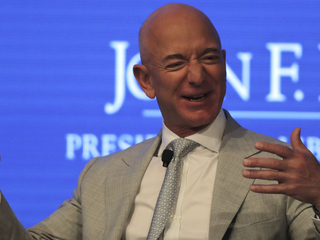 Джефф Безос покинет пост гендиректора Amazon