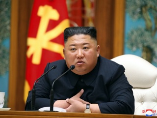 Ким Чен Ын появился на публике впервые за последний месяц