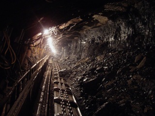 ЧП на руднике в Норильске: горняков эвакуируют