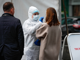 13 человек с коронавирусом скончались в Москве за текущие сутки