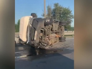Новости на "России 24". В Подмосковье в ДТП с тремя машинами один человек погиб и один пострадал