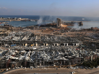 В Бейруте после взрывов задержаны 16 служащих порта