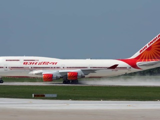 Самолет Air India, летевший в Сан-Франциско, вынужденно сел в Магадане