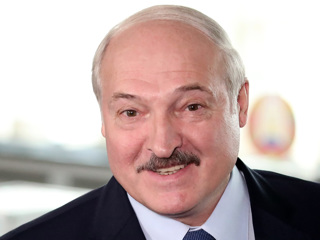 Лукашенко озвучил совет, данный Путину