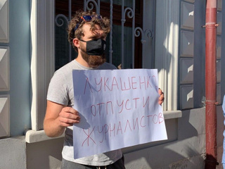 У задержанных в Минске журналистов 