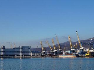 Повысить производительность труда решили в Новороссийском морском торговом порту