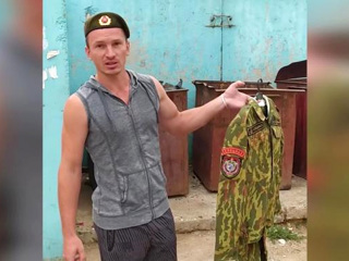 В Белоруссии бывшие спецназовцы выбрасывают свою форму