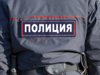 В двух цехах под Новосибирском полицейские задержали 39 нелегальных мигрантов