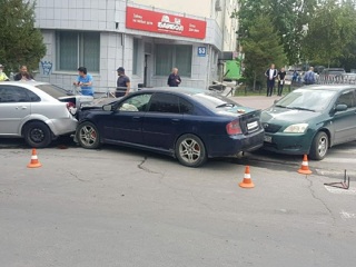 Три человека пострадали в ДТП в Новосибирске