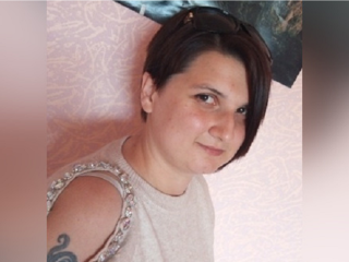 Кареглазая женщина с татуировкой пропала в Новосибирске