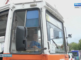 В Перми на 2 месяца будет прекращено движение трамваев по улице Уральской
