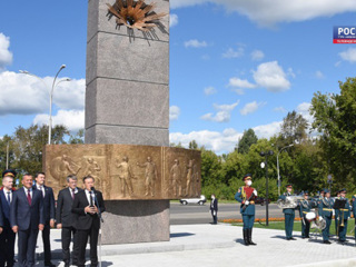 В Сарове открыт памятник испытателям ядерного оружия