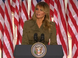 Мелания Трамп сообщила, что США не найти лучшего президента, чем ее муж