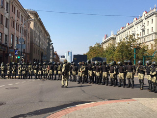 В Минске задержан корреспондент ТАСС, ОМОН блокировал протестующих