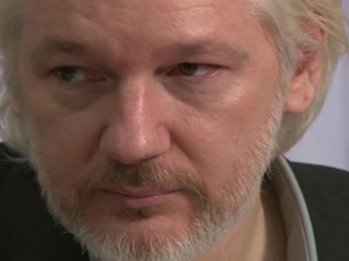 Суд отказался отложить рассмотрение дела об экстрадиции Ассанжа