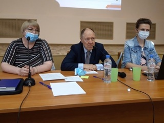 В Костроме начинает работать "горячая линия" по грядущим выборам