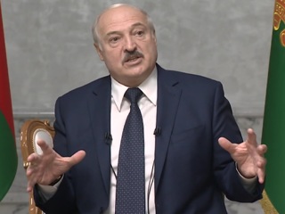 Лукашенко: вступив в НАТО, Белоруссия окажется в центре военных действий