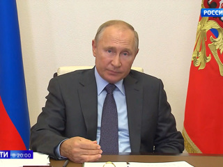 Падение ВВП меньше, чем в других странах: Путин поставил задачу восстановить занятость россиян