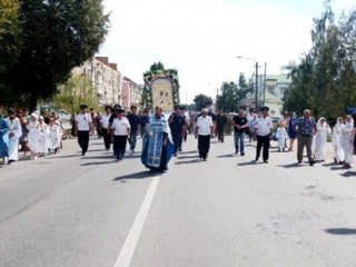 В Северной Осетии начался многодневный крестный ход с чудотворной иконой Богородицы