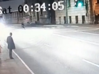 Момент смертельного ДТП с пешеходом в Петербурге попал на видео