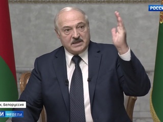 Лукашенко объяснил происходящее на примере квадратов