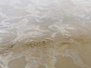 По факту попадания дизельного топлива в реку Уда начата проверка