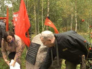 В Смоленской области открыли мемориал погибшим в ВОВ детям-партизанам