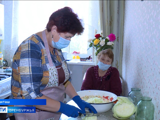 В Оренбуржье прошли акции помощи людям старшего поколения