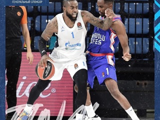 Баскетболисты "Зенита" обыграли "Анадолу Эфес" в Евролиге