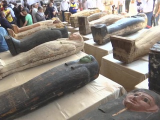 В Египте археологи нашли 59 саркофагов с мумиями