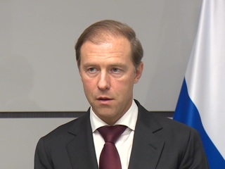 Мантуров: МС-21 с российским крылом поднимется в небо до конца года