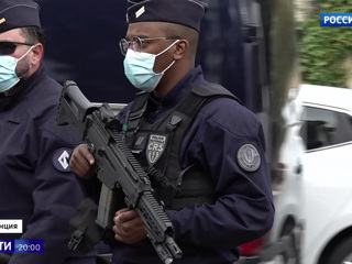 Нацбезопасности Франции угрожают 12 тысяч радикалов-исламистов