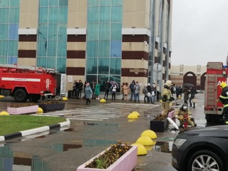 В Ярославле эвакуировали посетителей торгового центра в Брагино