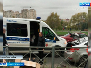 Тело таксиста обнаружили полицейские в угнанном автомобиле