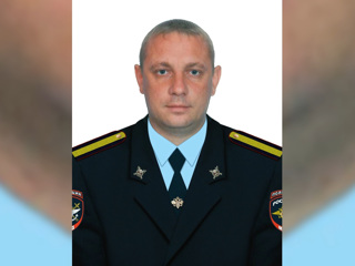 Трое жителей Якутии избили до смерти полицейского в подъезде