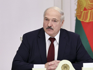 Лукашенко заявил, что ему есть чем ответить США