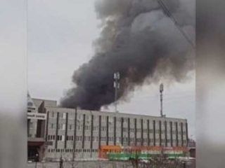 В Первоуральске ликвидируют крупный пожар на площади 4 гектара