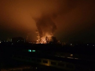 Ликвидацию крупного пожара на складе в Твери будет контролировать глава региона