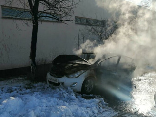 В Амурской области взорвался автомобиль, водитель умер. Видео