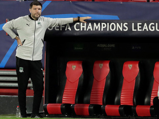 Штраф и дисквалификация: УЕФА наказал "Краснодар" и Мусаева