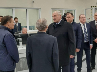 Лукашенко предложил Лихачеву создать белорусскую "дочку"