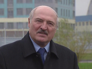 Лукашенко хочет заменить газ электричеством