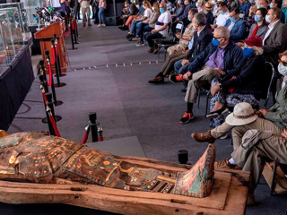 В Египте нашли сотню древних саркофагов