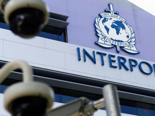 Интерпол выдал ордер на арест россиян по делу о взрыве в порту Бейрута